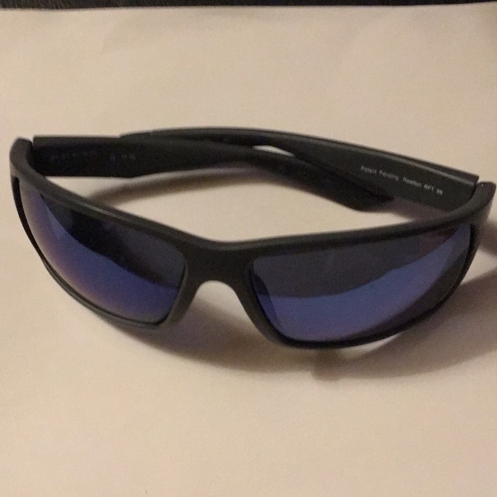 Costa Men’s Shades